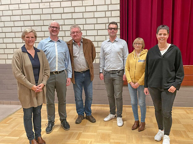 Der aktuelle Vorstand:   Dr. Kathrin Weiß, Hendrik Förster, Bernfried Jacobi, Christian Schwarze, Julia Ricke und Andrea Weiß.
